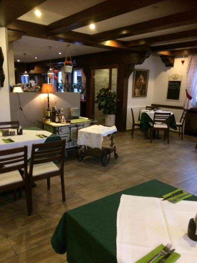 Hotel Zur Sonnenalb Sonnenbühl Esterno foto